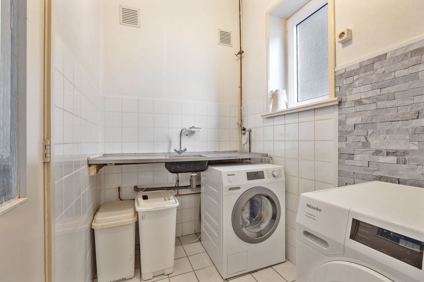 Foto 25 van Lange Brugstraat 9