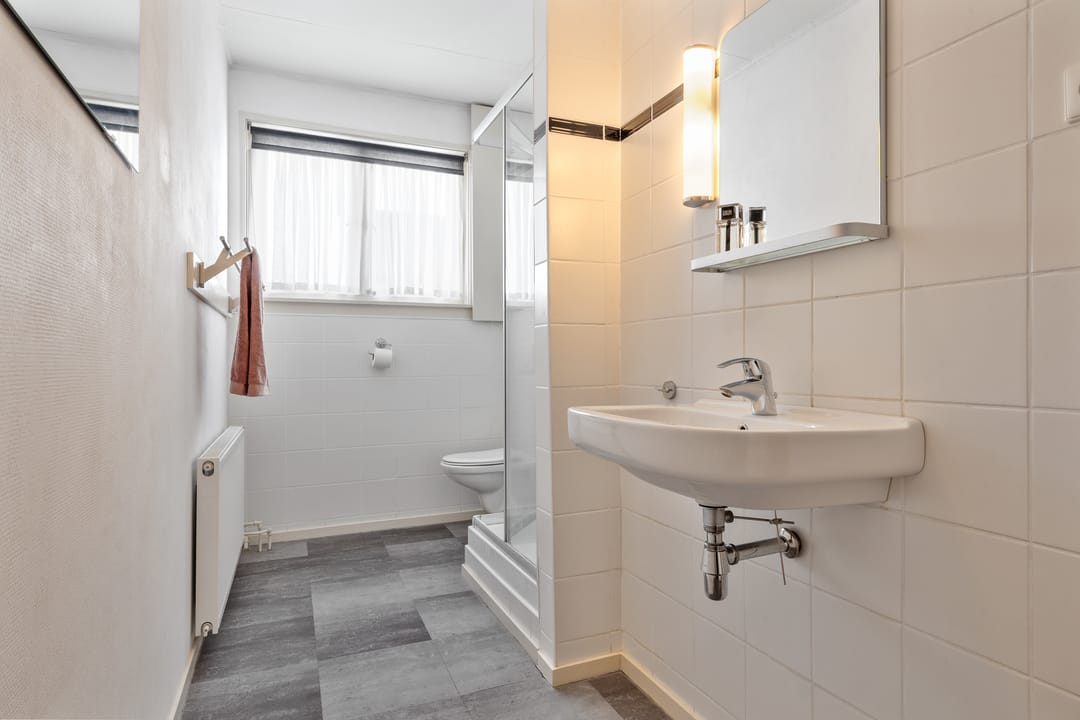 Foto 47 van Lange Brugstraat 9