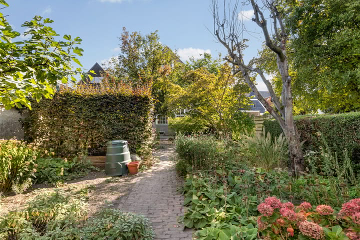 Foto 60 van Lange Brugstraat 9