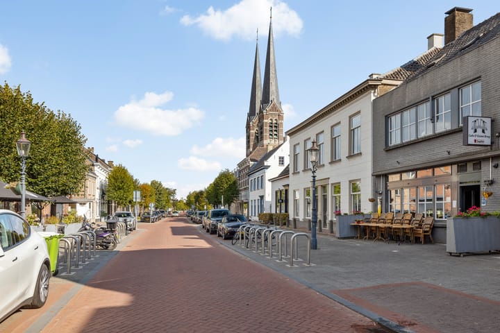 Foto 65 van Lange Brugstraat 9