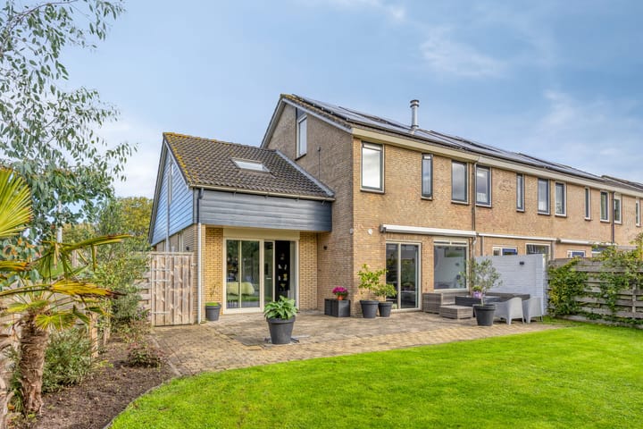 Foto 1 van A S Talmaplein 29