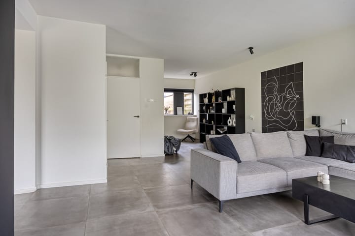 Foto 17 van A S Talmaplein 29