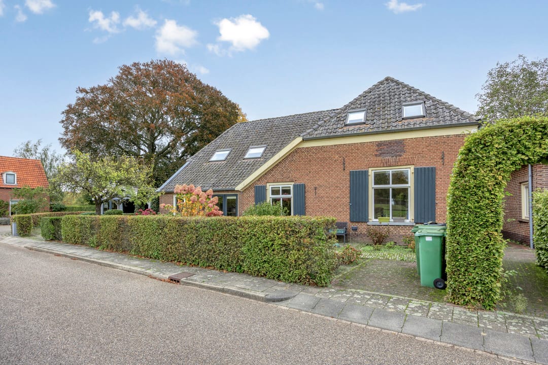 Foto 1 van Kerkhofweg 15