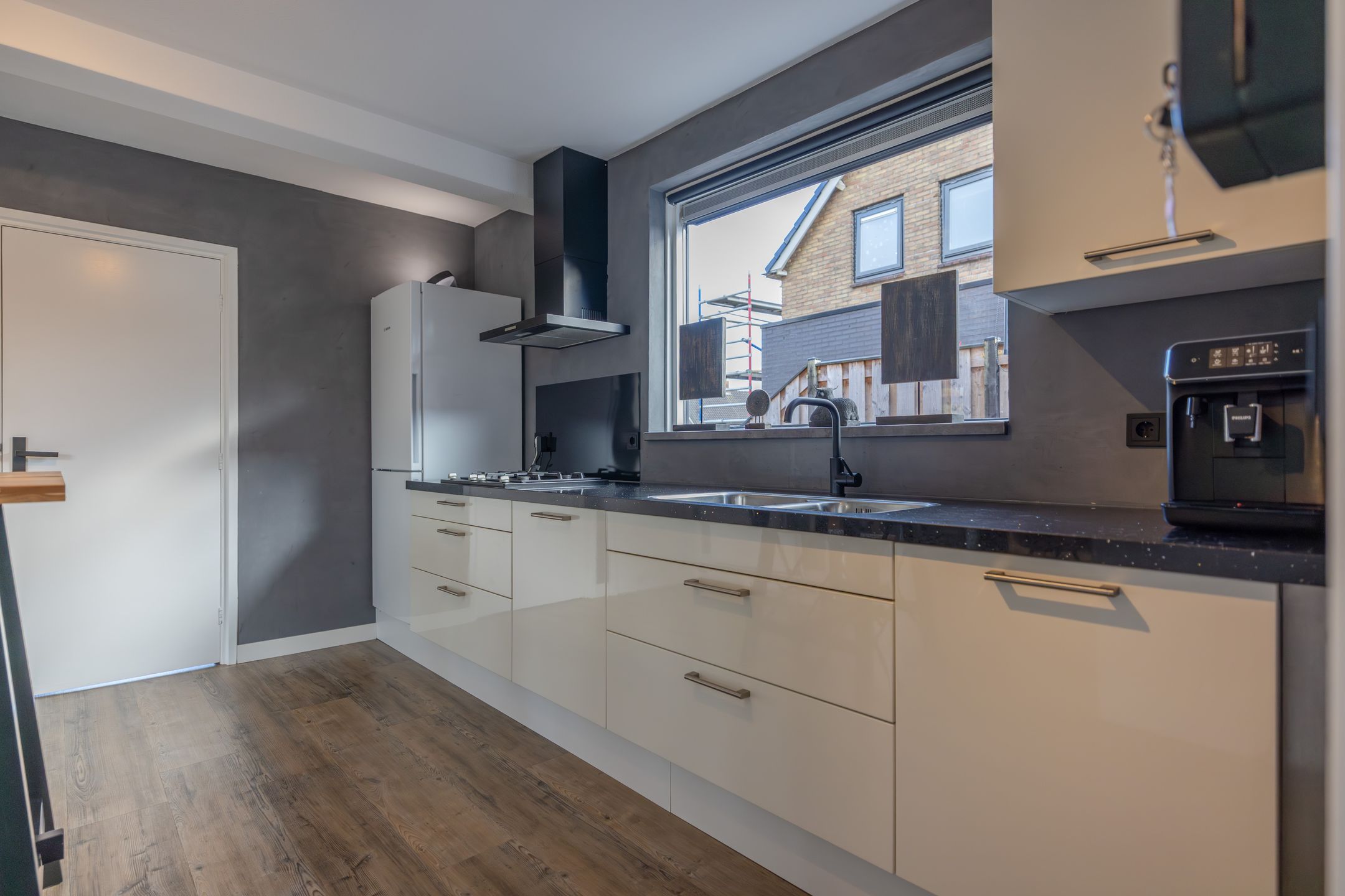 Foto 9 van Van Voortstraat 7