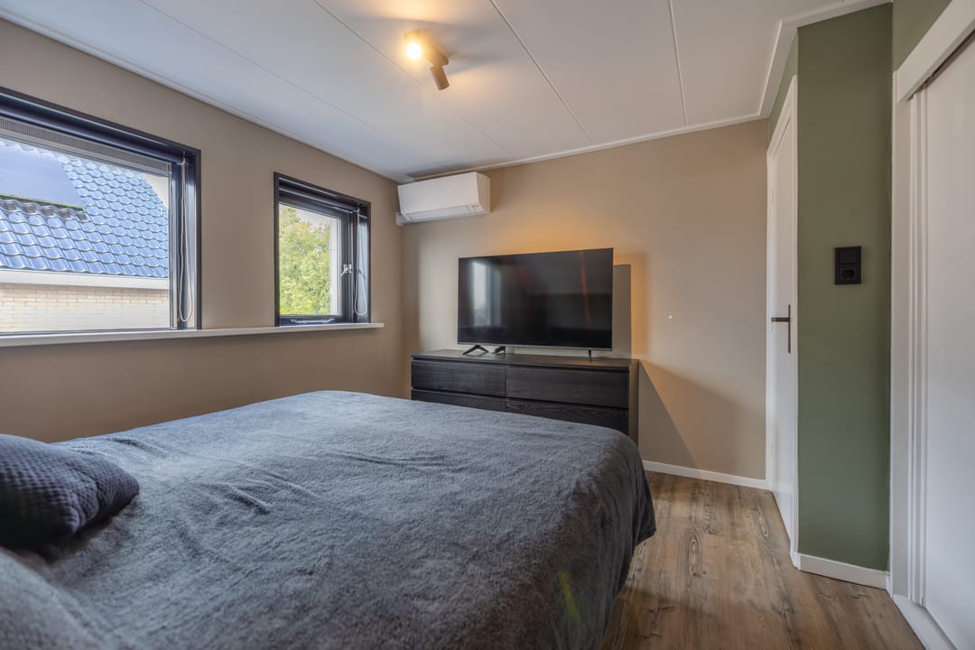 Foto 22 van Van Voortstraat 7