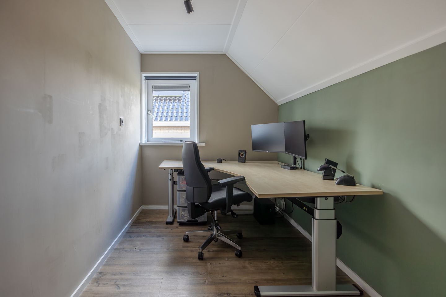 Foto 25 van Van Voortstraat 7