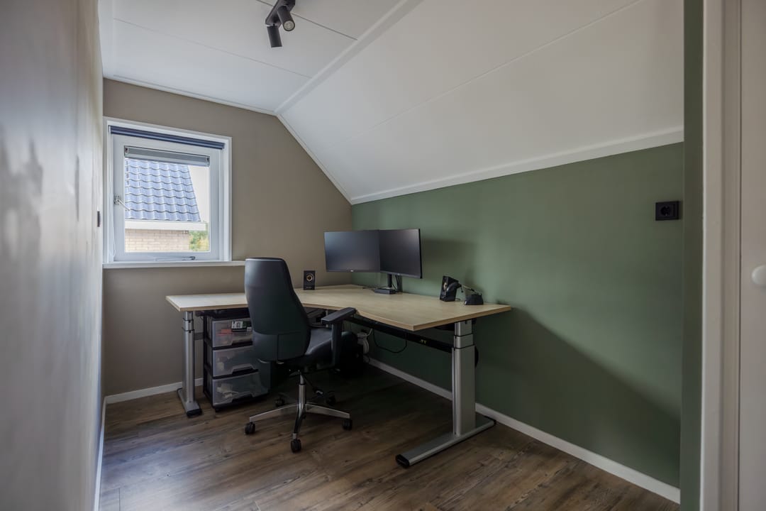 Foto 26 van Van Voortstraat 7