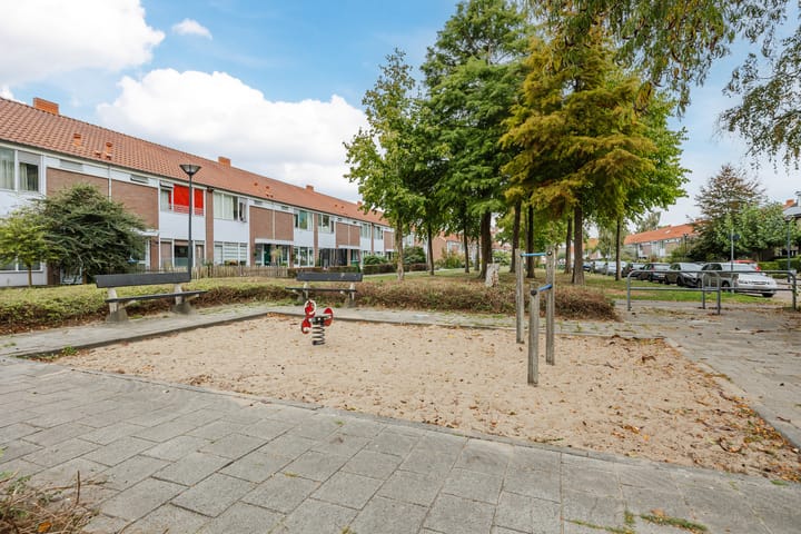 Foto 31 van Rijnauwenstraat 282