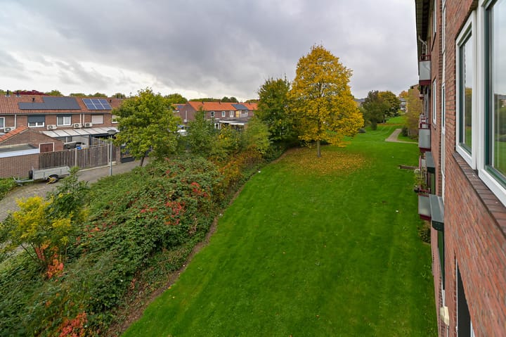 Foto 14 van Staringstraat 34