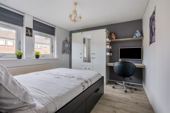 Foto 20 van Klagerstuin 95