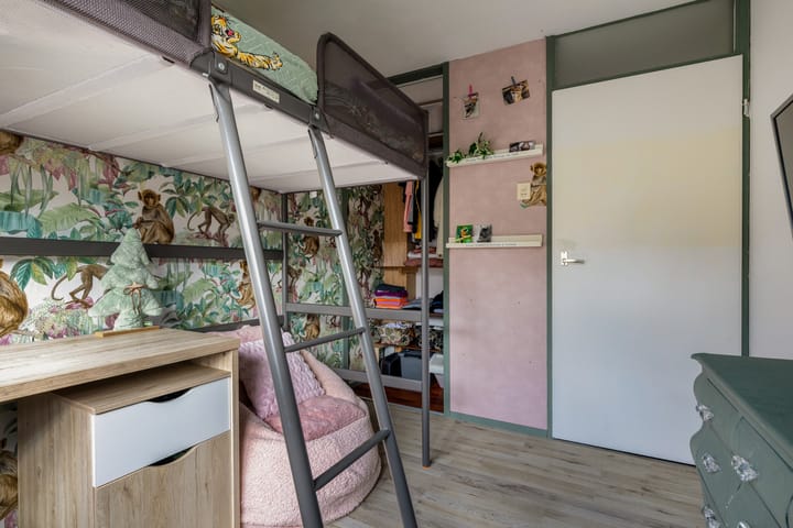 Foto 23 van Klagerstuin 95