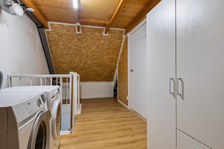 Foto 25 van Klagerstuin 95