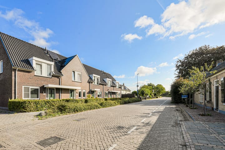 Photo 39 of Provincialeweg 153-A