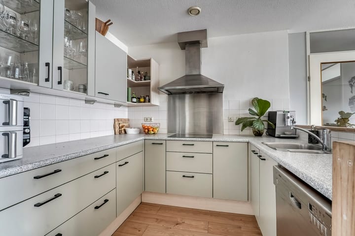 Foto 24 van Bargelaan 70