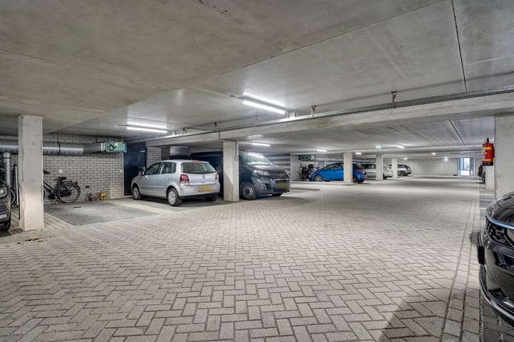 Foto 9 van Bargelaan 70