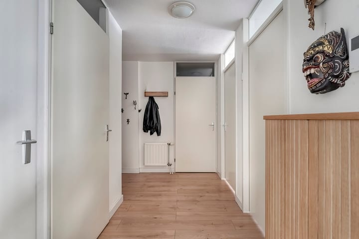 Foto 12 van Bargelaan 70