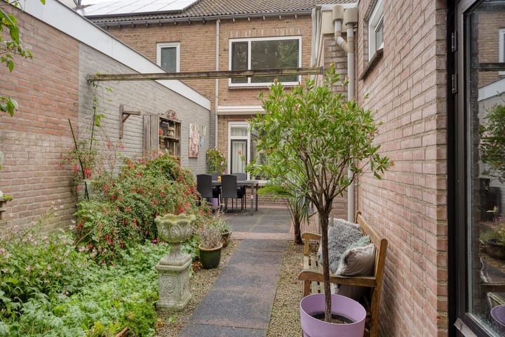 Foto 42 van Norbertijnerstraat 37