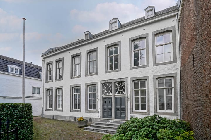 Photo 3 of Sint Servaasklooster 28