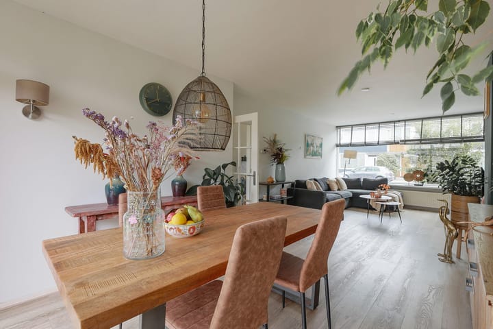 Photo 7 of Van 't Hoffstraat 15