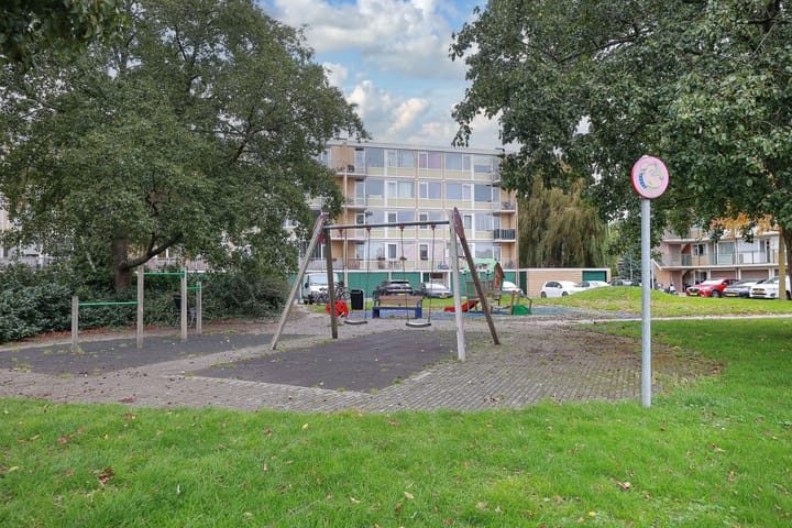 Photo 41 of Van 't Hoffstraat 15