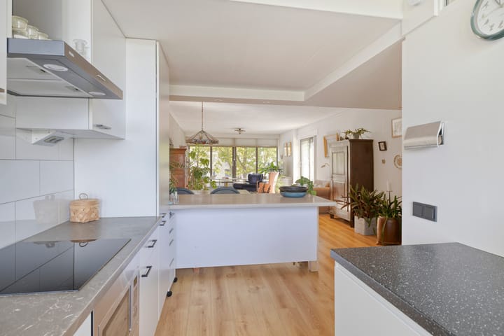 Photo 22 of Doenradestraat 44-C14