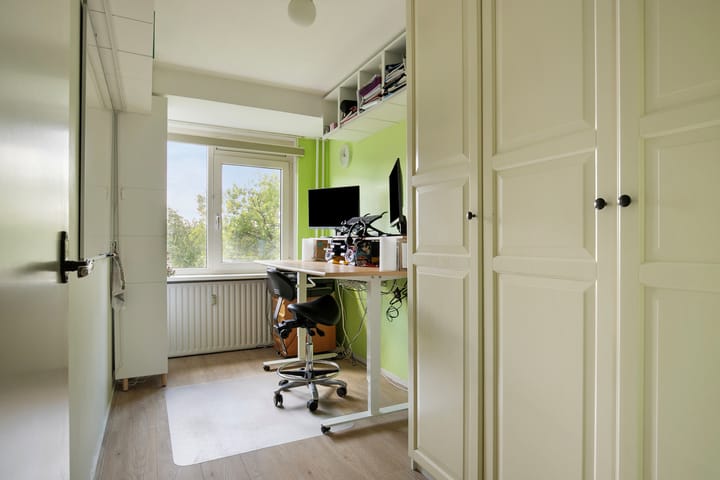 Photo 24 of Ir Leemansstraat 15