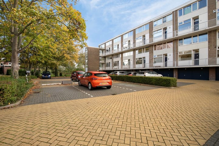 Photo 26 of Ir Leemansstraat 15