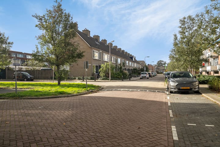 Photo 30 of Ir Leemansstraat 15