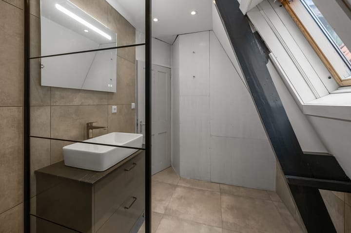 Foto 12 van Bloemgracht 10