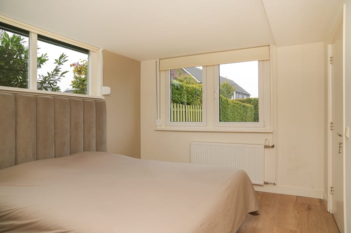 Photo 4 of Dorpsstraat 16