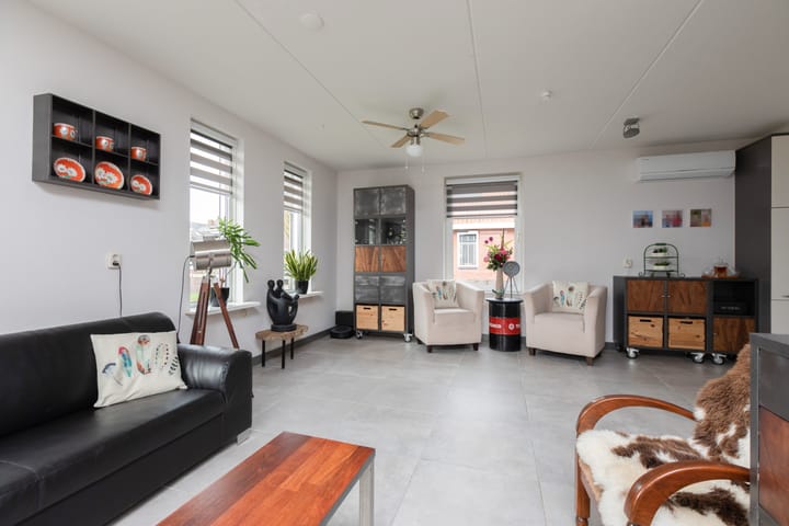 Photo 4 of Waaxenserweg 11