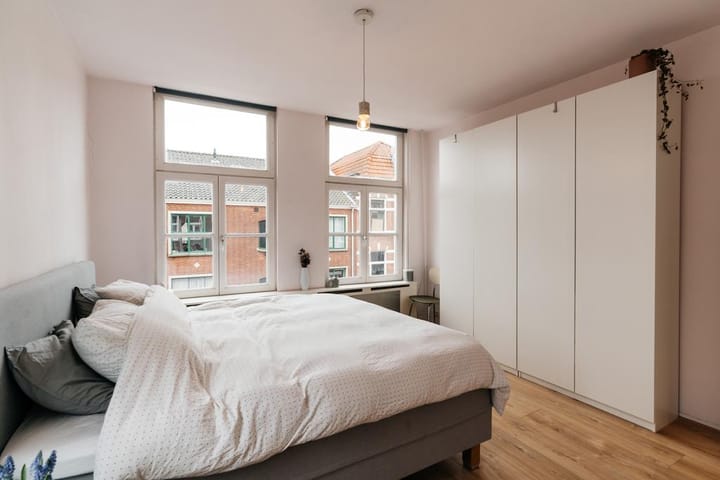 Foto 12 van Rijklof van Goensstraat 78