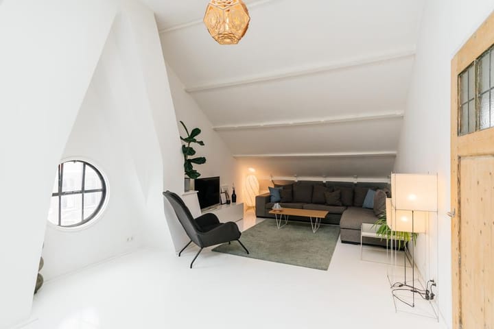 Foto 19 van Rijklof van Goensstraat 78