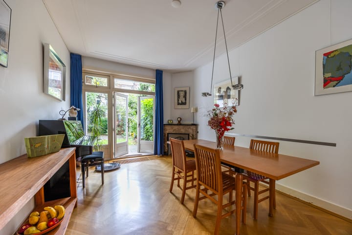 Foto 25 van Bilderdijklaan 71