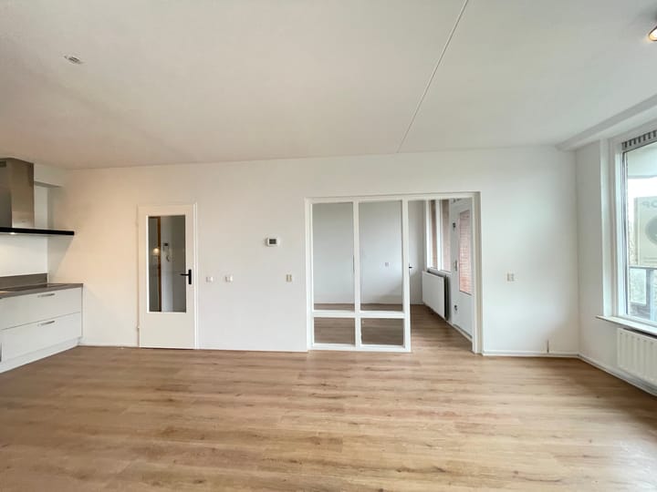 Photo 9 of Leerdamhof 83