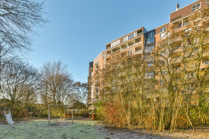 Photo 28 of Leerdamhof 83