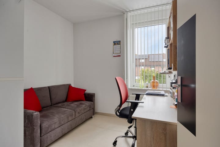 Foto 30 van Pensionaatstraat 56