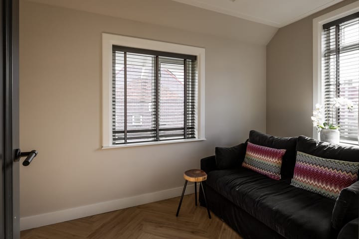 Foto 38 van van Stolbergweg 1