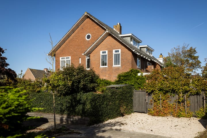 Foto 2 van van Stolbergweg 1