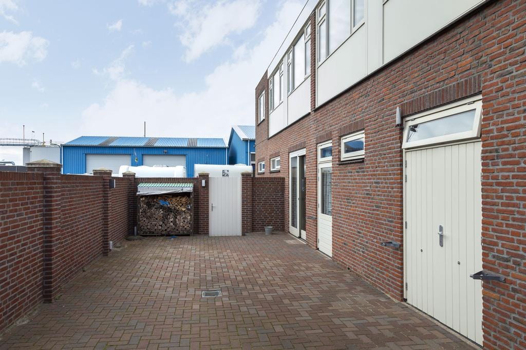 Photo 18 of Installatieweg 8