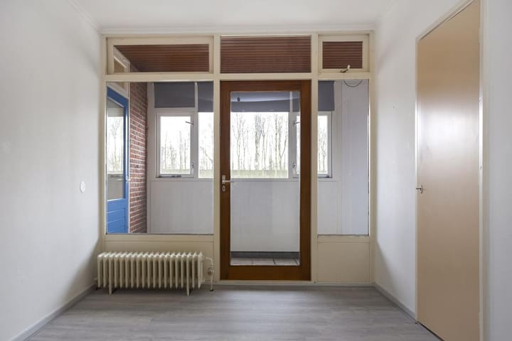 Photo 24 of Installatieweg 8