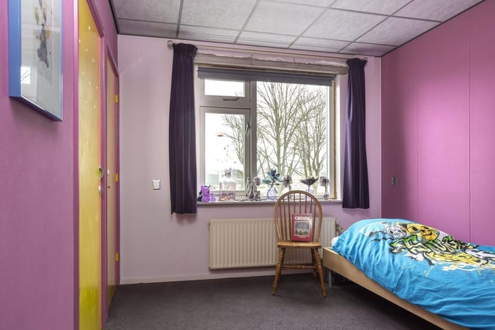 Photo 15 of Installatieweg 8