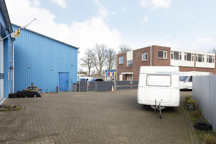 Photo 44 of Installatieweg 8