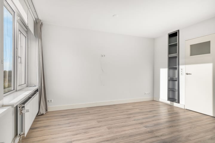 Photo 21 of Karel Doormanlaan 186