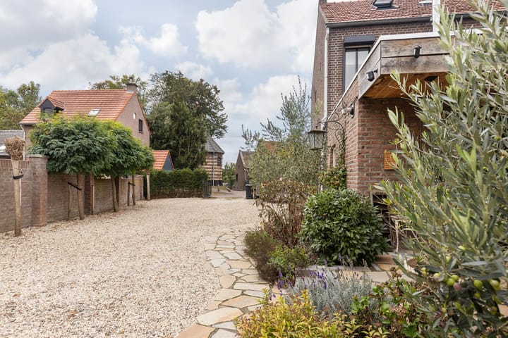 Foto 68 van Kapelbergweg 6