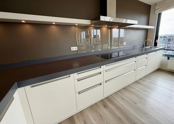 Photo 4 of Westerdok 628