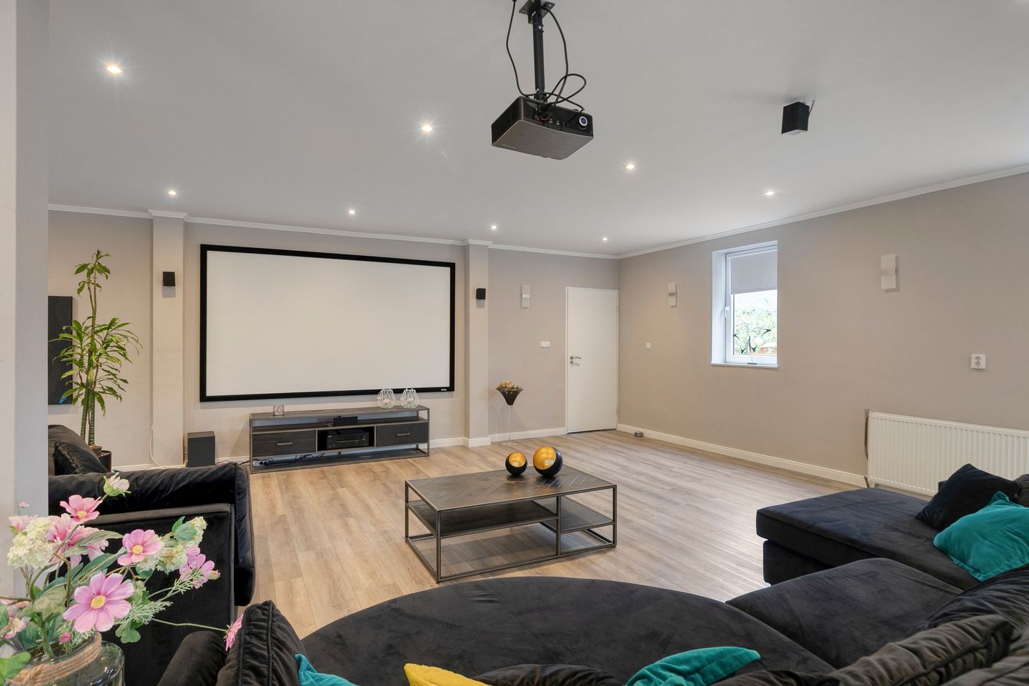 Photo 20 of Larenseweg 23