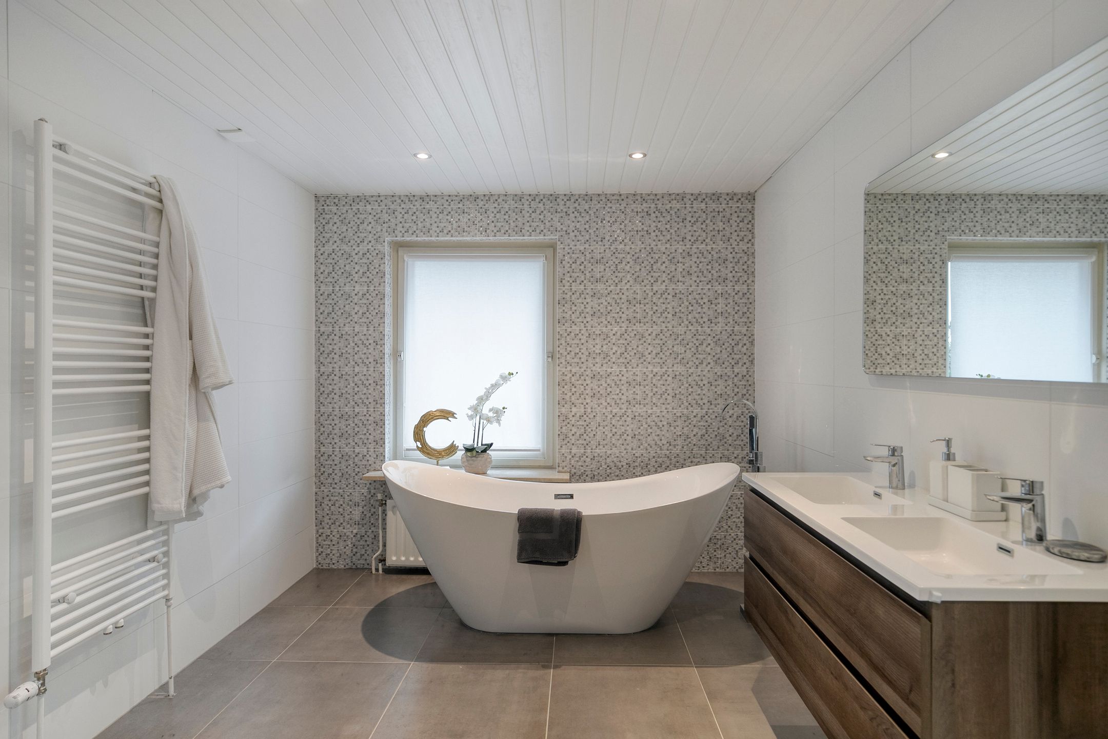 Photo 36 of Larenseweg 23