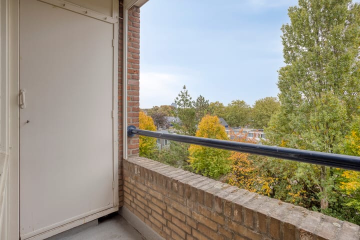 Photo 13 of Beverweg 82