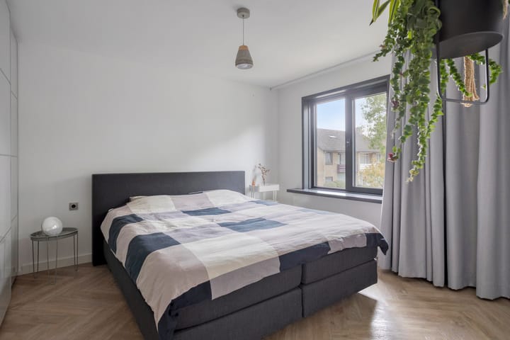 Photo 24 of Saturnusstraat 33